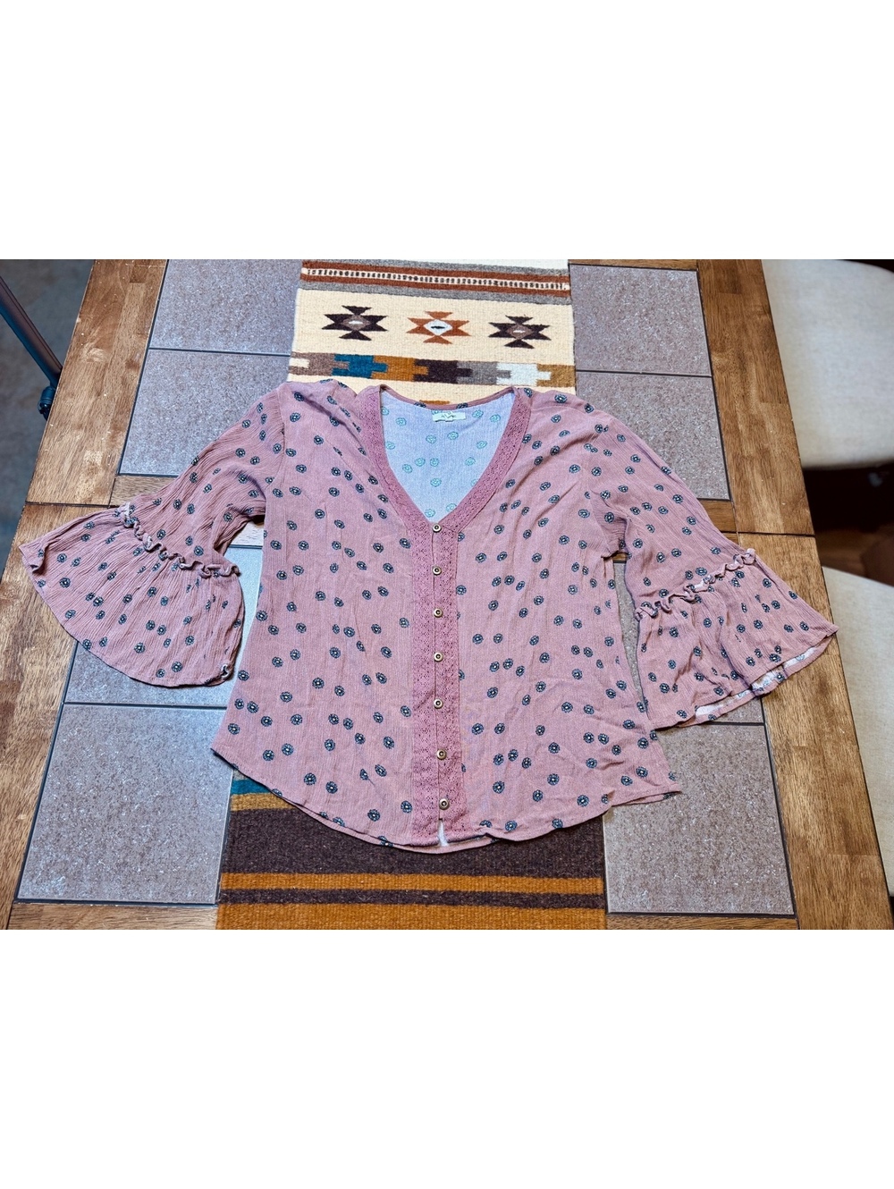 Maurice’s size medium blush pink blouse